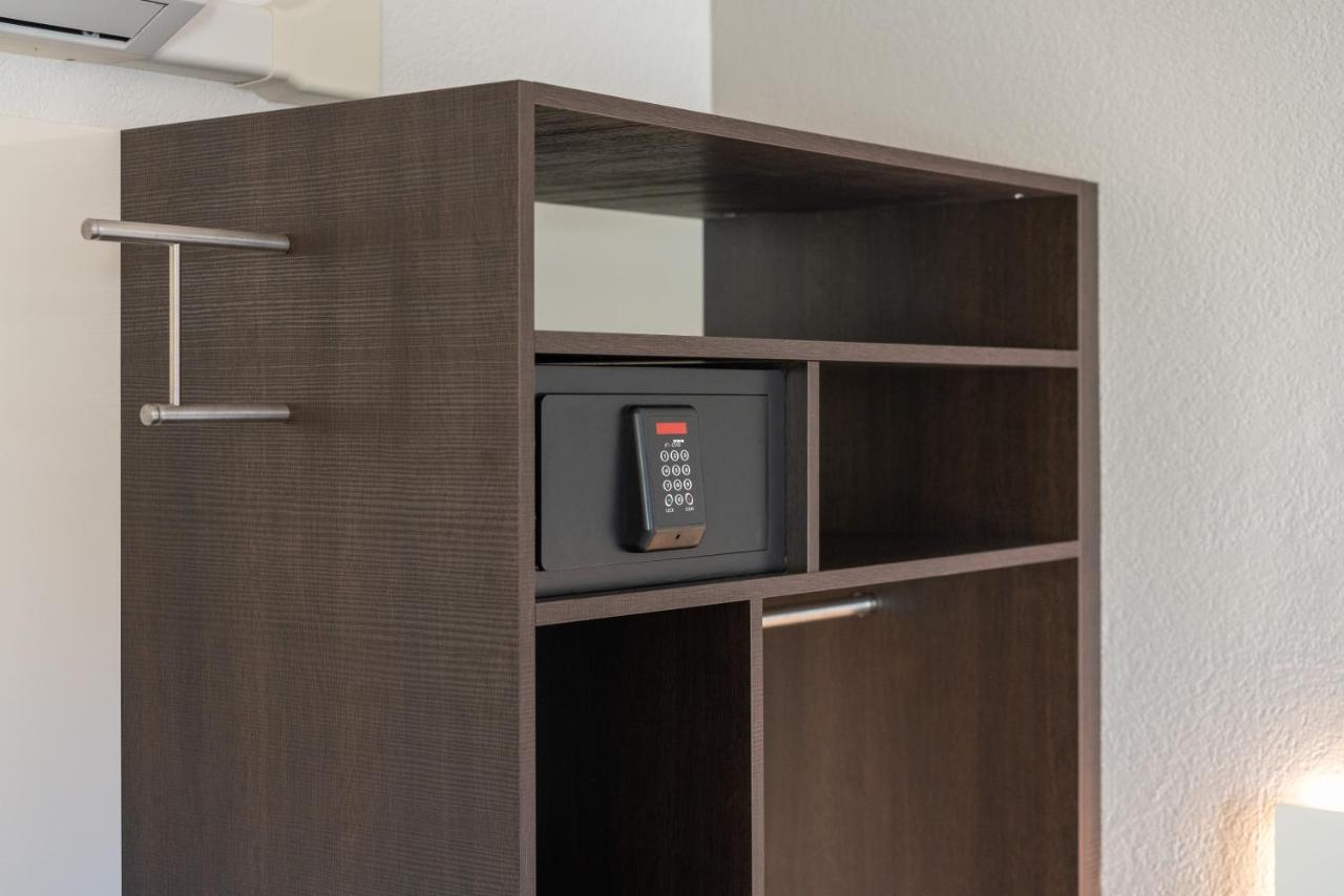 Hotel Derby Interlaken - Action & Relax Hub Екстериор снимка