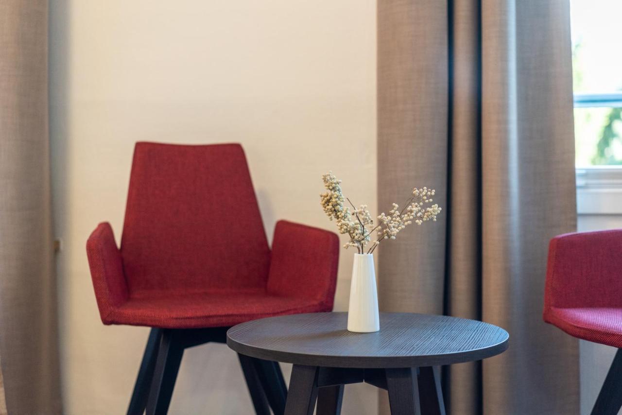 Hotel Derby Interlaken - Action & Relax Hub Екстериор снимка