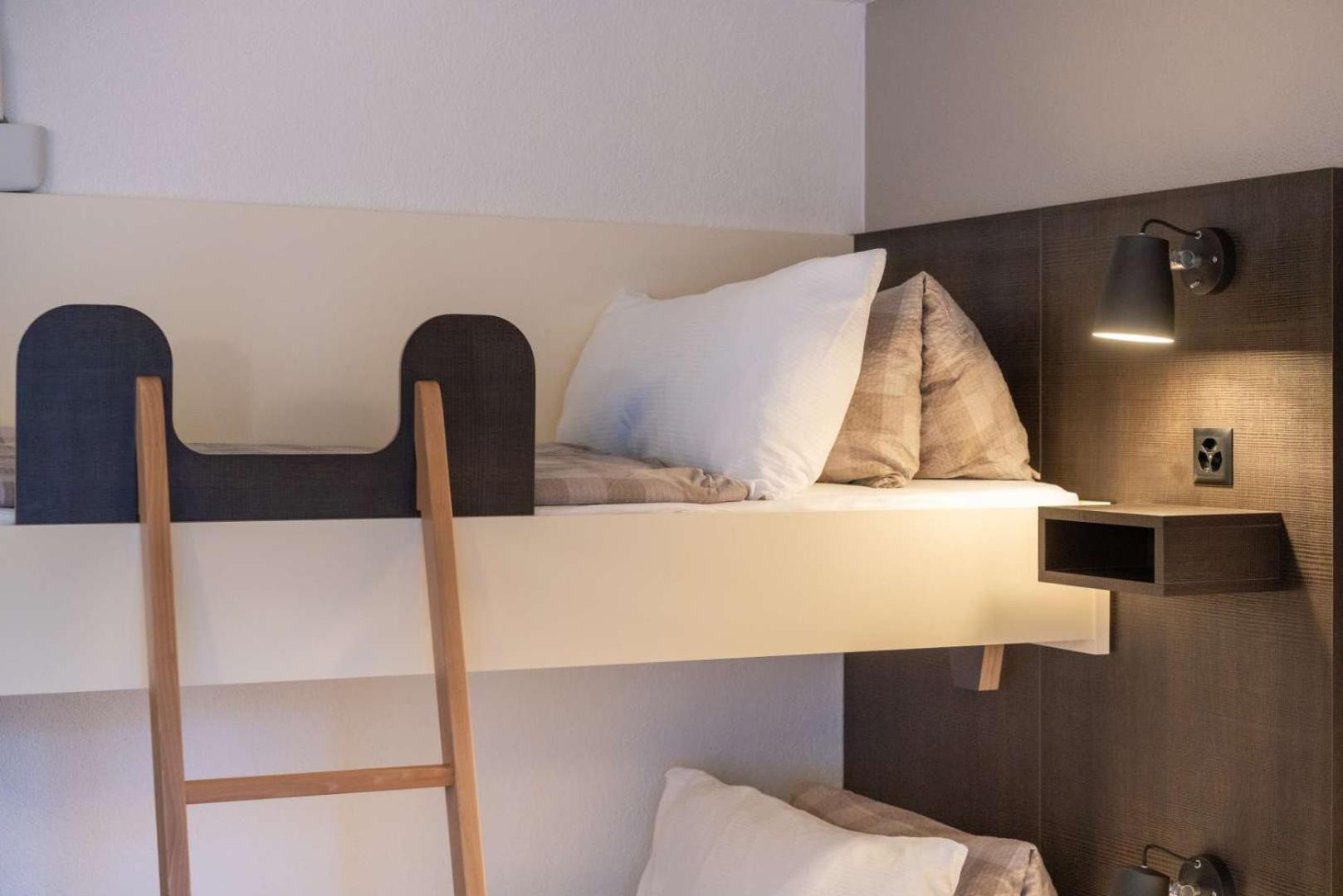 Hotel Derby Interlaken - Action & Relax Hub Екстериор снимка
