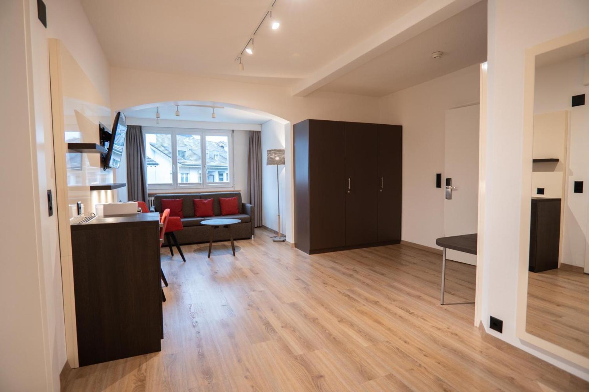 Hotel Derby Interlaken - Action & Relax Hub Екстериор снимка