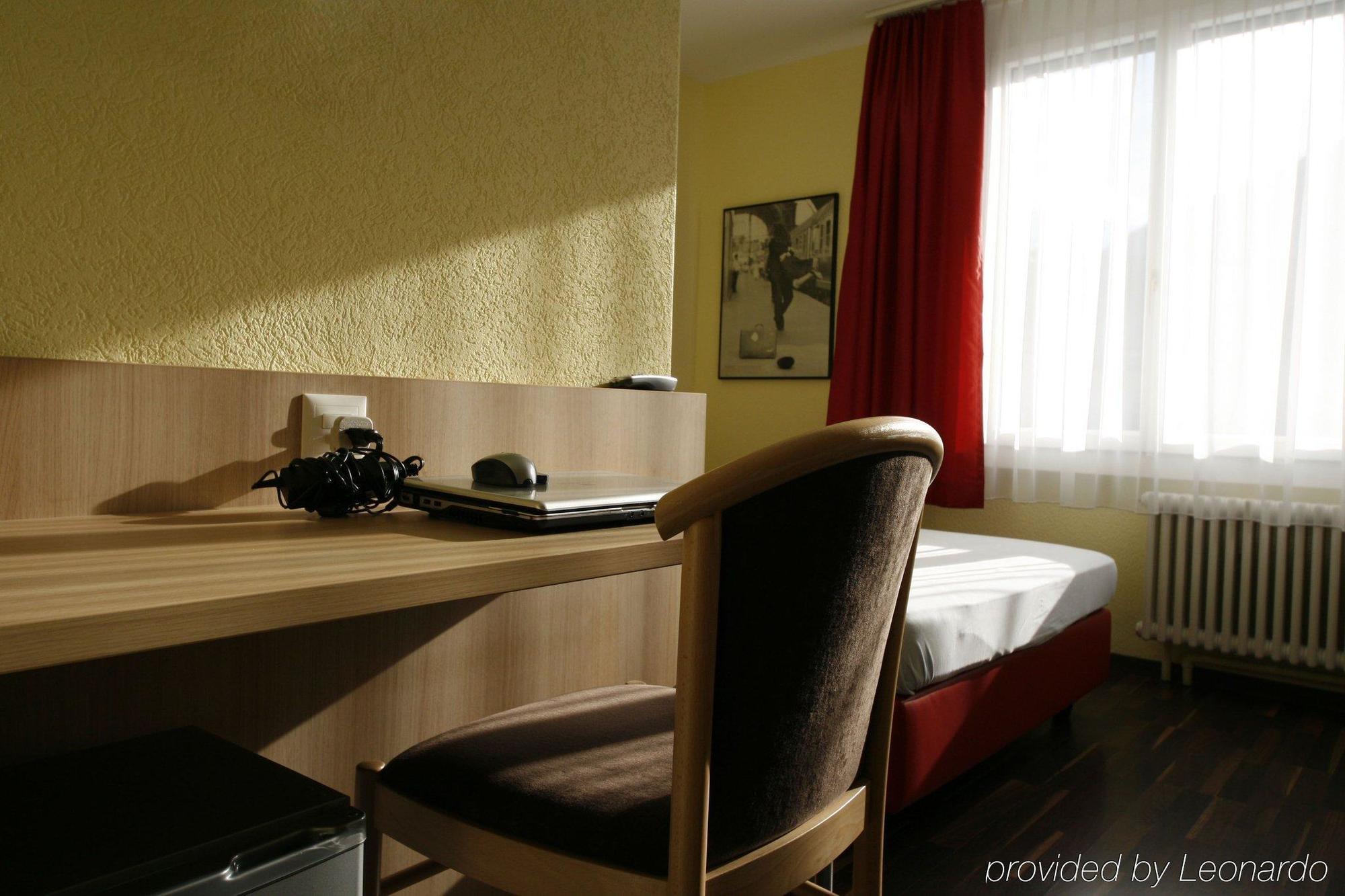 Hotel Derby Interlaken - Action & Relax Hub Стая снимка