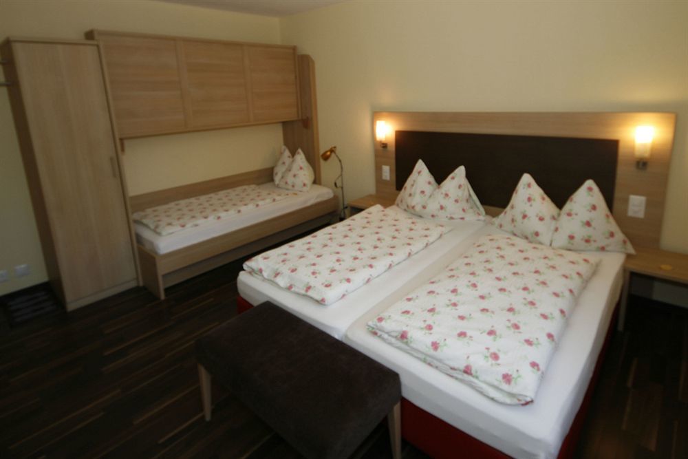 Hotel Derby Interlaken - Action & Relax Hub Екстериор снимка