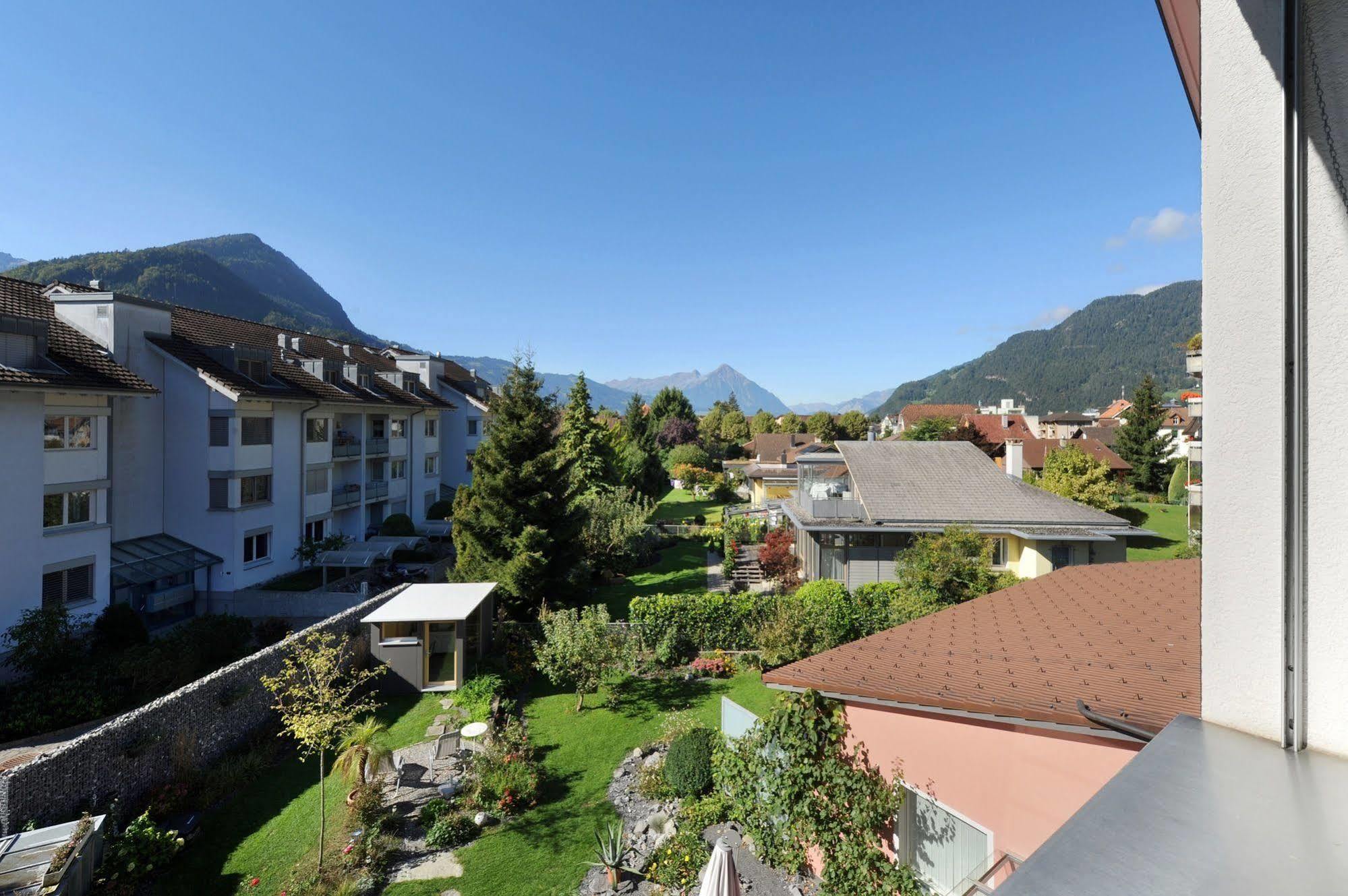 Hotel Derby Interlaken - Action & Relax Hub Екстериор снимка